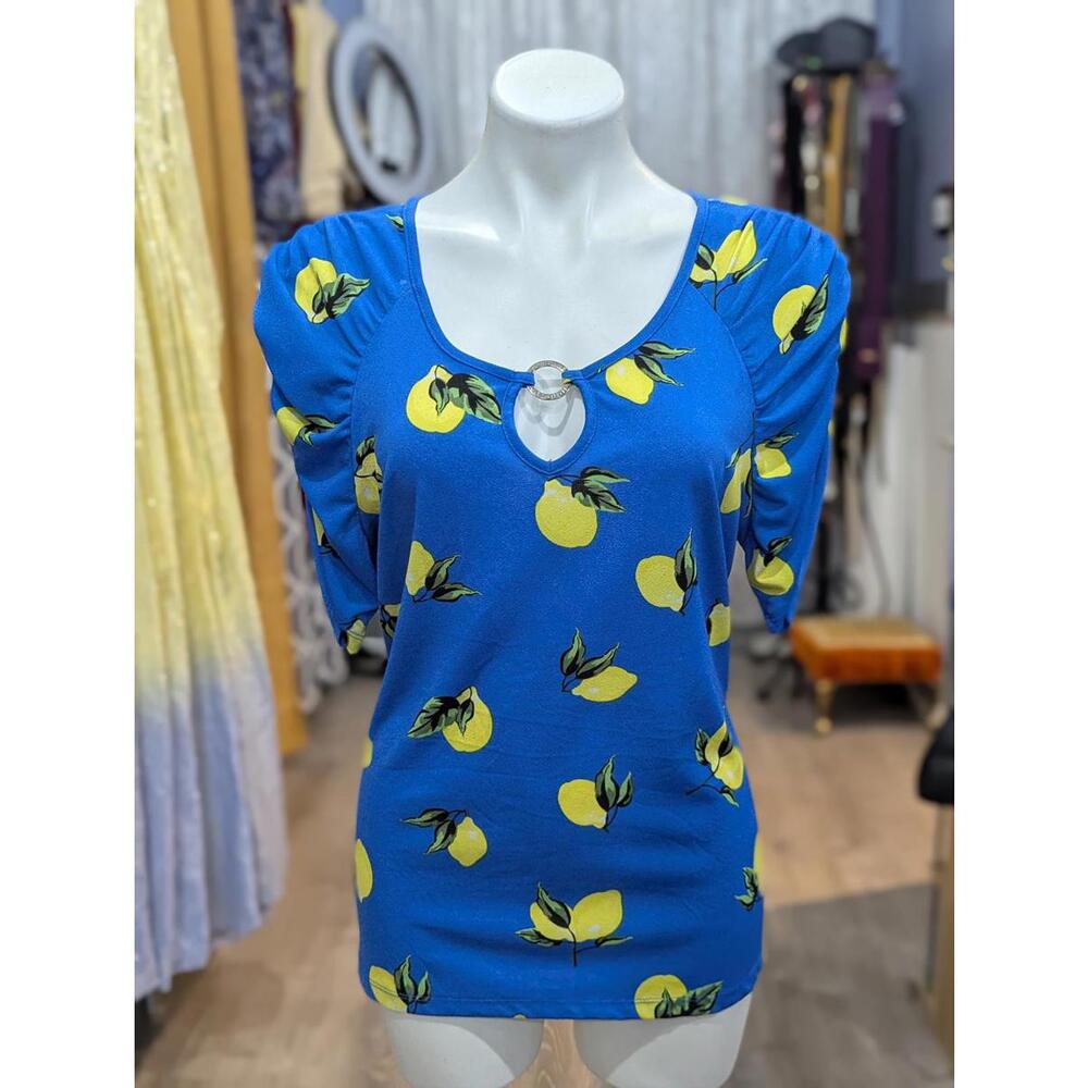 Adrienne Vittadini Lemon Print SS Top